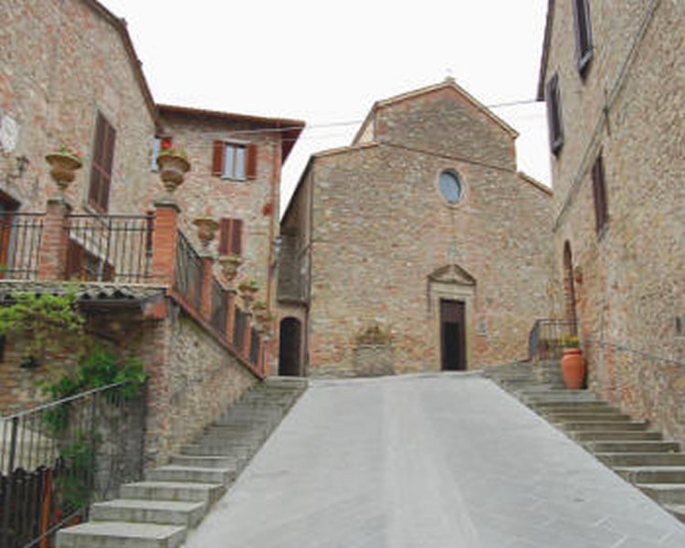 Citerna chiesa e corso